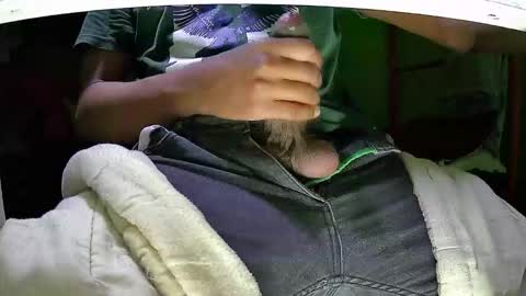 Kentaro online show from November 11, 2025, 5:07 am