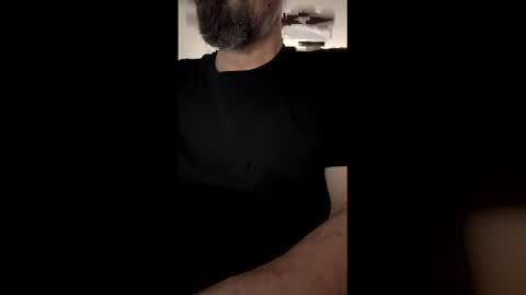 Snapshot of waltbkk chatting on February 20, 2026, 5:57 pm Walter online show from February 20, 2026, 5:57 pm