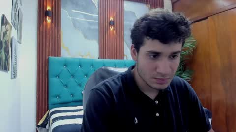 WALTER NOILS online show from April 24, 2026, 10:45 pm