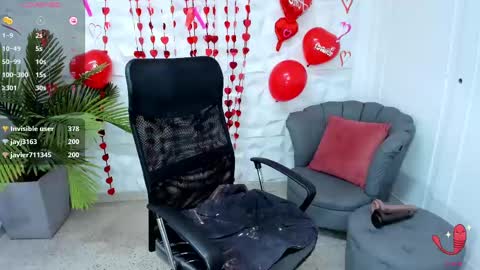 Snapshot of wandaxs69 chatting on February 14, 2025, 6:29 pm wanda online show from February 14, 2025, 6:29 pm