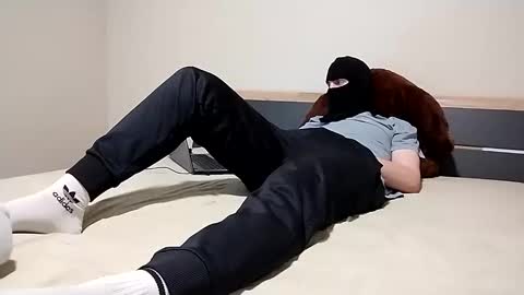 Romain online show from March 21, 2026, 3:48 pm