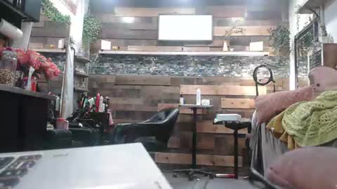 wantmymantofukme online show from October 16, 2025, 12:11 am