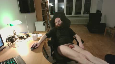 Snapshot of wantsahug chatting on February 14, 2026, 6:26 pm wantsahug online show from February 14, 2026, 6:26 pm