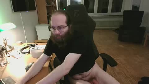 Snapshot of wantsahug chatting on February 16, 2026, 7:10 pm wantsahug online show from February 16, 2026, 7:10 pm