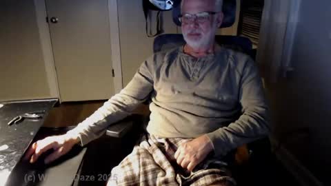 Snapshot of wasted_daze_ chatting on January 18, 2025, 4:26 am wasted_daze_ online show from January 18, 2025, 4:26 am