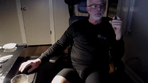 Snapshot of wasted_daze_ chatting on January 21, 2025, 2:33 am wasted_daze_ online show from January 21, 2025, 2:33 am