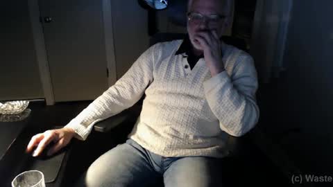 Snapshot of wasted_daze_ chatting on January 30, 2025, 2:06 am wasted_daze_ online show from January 30, 2025, 2:06 am