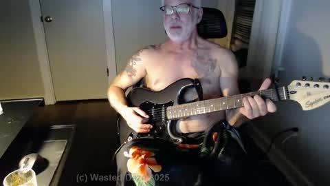 Snapshot of wasted_daze_ chatting on February 12, 2025, 2:03 am wasted_daze_ online show from February 12, 2025, 2:03 am