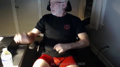 Snapshot of wasted_daze_ chatting on February 22, 2025, 3:01 am wasted_daze_ online show from February 22, 2025, 3:01 am