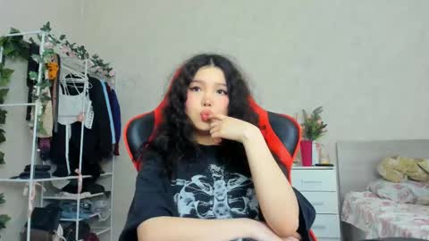 wastforu online show from February 17, 2025, 11:55 am