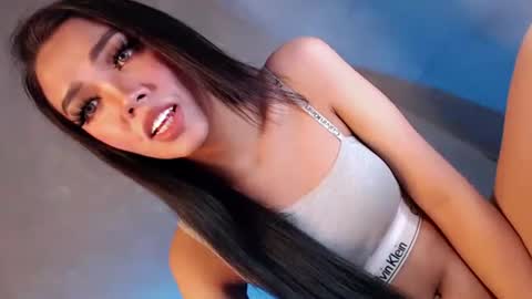 Snapshot of water_lily28 chatting on October 15, 2025, 5:18 am Isla Fox online show from October 15, 2025, 5:18 am