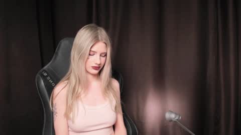 waterfallwoods online show from January 11, 2025, 6:03 am