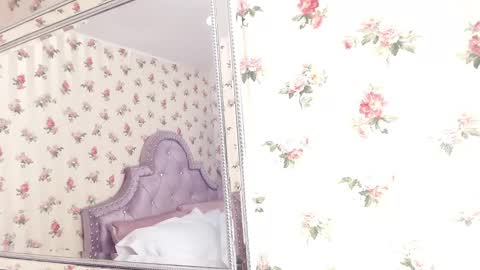 Milf Latina online show from March 9, 2026, 1:15 pm