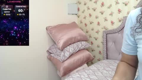 Milf Latina online show from April 9, 2026, 1:27 pm