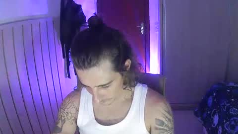 Snapshot of wave_boyy chatting on May 26, 2026, 6:37 pm wave_boyy online show from May 26, 2026, 6:37 pm