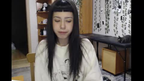 Mina online show from February 11, 2026, 6:13 pm