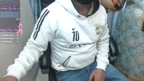 Snapshot of we_are_indian chatting on February 13, 2025, 8:06 am khushiwife kabirhubby kavyasexy gf online show from February 13, 2025, 8:06 am