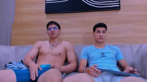 Jhonny Dick  his neighbors. online show from January 14, 2026, 2:28 am