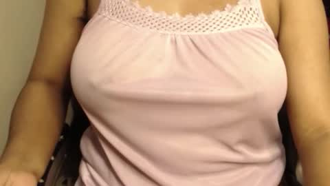 mina online show from November 25, 2025, 7:25 pm