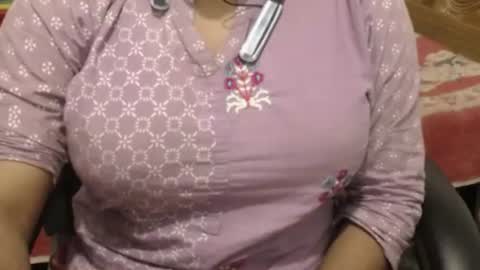 Snapshot of webshowxxx chatting on July 2, 2026, 6:47 pm mina online show from July 2, 2026, 6:47 pm
