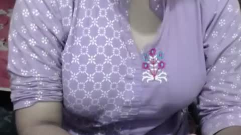 Snapshot of webshowxxx chatting on July 9, 2026, 10:30 am mina online show from July 9, 2026, 10:30 am