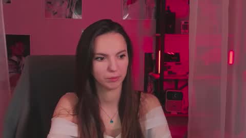 wednesday_evans online show from March 6, 2026, 5:04 am