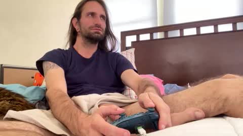 weedwacker43 online show from March 7, 2026, 6:27 pm