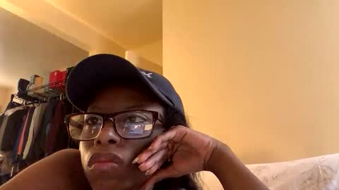 Snapshot of weeklyrush chatting on March 4, 2026, 12:55 pm GoddessRush online show from March 4, 2026, 12:55 pm