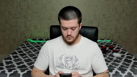 Snapshot of well_boy_ chatting on April 4, 2026, 4:22 am well_boy_ online show from April 4, 2026, 4:22 am