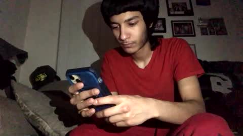 Snapshot of weloveyouej chatting on March 1, 2026, 7:43 am Eduardo online show from March 1, 2026, 7:43 am