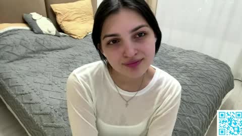 Kiki online show from April 11, 2026, 7:07 pm