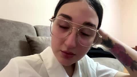 Snapshot of wendolynmusil chatting on April 16, 2026, 2:07 pm Anna online show from April 16, 2026, 2:07 pm