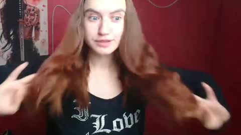 Snapshot of wendy_say_ chatting on October 22, 2025, 6:02 am Wendy online show from October 22, 2025, 6:02 am
