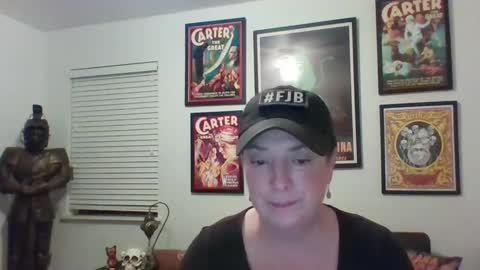 Snapshot of wendycu chatting on December 15, 2024, 5:23 am WendyCU online show from December 15, 2024, 5:23 am