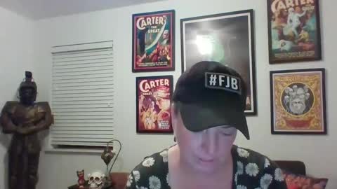Snapshot of wendycu chatting on December 20, 2024, 3:47 am WendyCU online show from December 20, 2024, 3:47 am