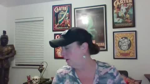 Snapshot of wendycu chatting on January 6, 2025, 2:15 am WendyCU online show from January 6, 2025, 2:15 am
