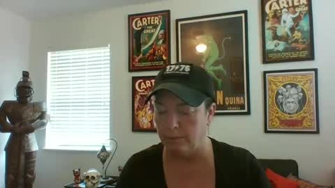 Snapshot of wendycu chatting on February 13, 2025, 4:17 pm WendyCU online show from February 13, 2025, 4:17 pm