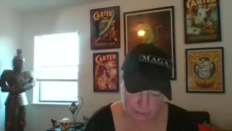 Snapshot of wendycu chatting on March 6, 2025, 12:10 am WendyCU online show from March 6, 2025, 12:10 am