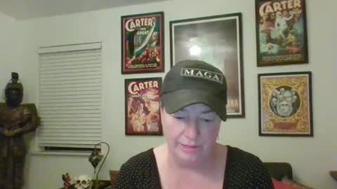 Snapshot of wendycu chatting on March 7, 2025, 1:42 am WendyCU online show from March 7, 2025, 1:42 am