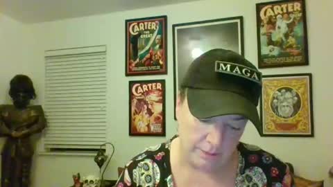 Snapshot of wendycu chatting on October 19, 2025, 4:13 am WendyCU online show from October 19, 2025, 4:13 am