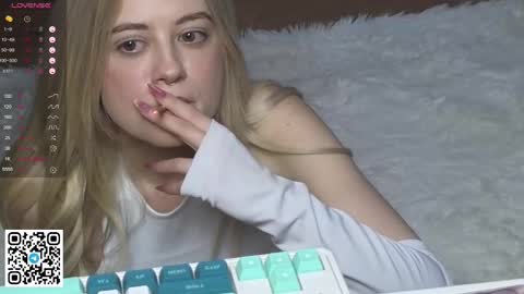 Wendy online show from March 1, 2025, 9:04 pm