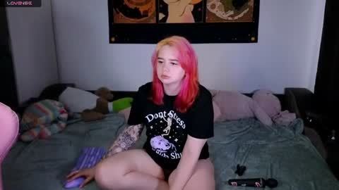 Snapshot of wendyycandy chatting on July 16, 2026, 5:35 am wendyycandy online show from July 16, 2026, 5:35 am