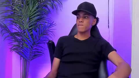 Snapshot of wes_gibbings chatting on January 6, 2026, 5:16 pm WES online show from January 6, 2026, 5:16 pm