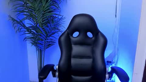 Snapshot of wes_gibbings chatting on January 8, 2026, 4:53 pm WES online show from January 8, 2026, 4:53 pm