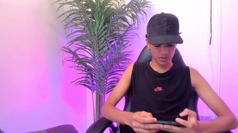 Snapshot of wes_gibbings chatting on January 14, 2026, 3:39 pm WES online show from January 14, 2026, 3:39 pm