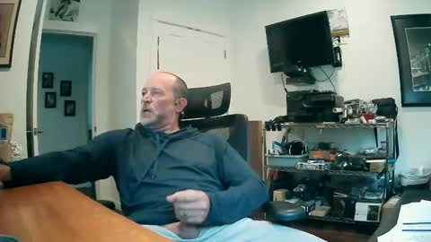 Snapshot of weseeyouwatching chatting on October 8, 2025, 8:28 pm weseeyouwatching online show from October 8, 2025, 8:28 pm