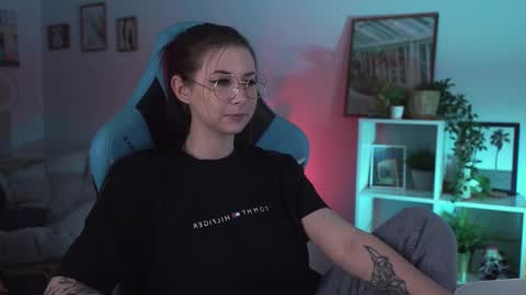 little girl who is always rightLisa online show from February 13, 2025, 8:48 am