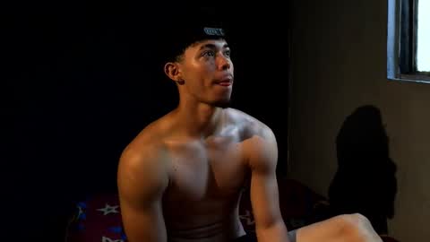 Snapshot of wesley_77 chatting on February 24, 2026, 3:32 pm wesley_77 online show from February 24, 2026, 3:32 pm