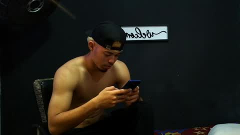 wesley_77 online show from May 21, 2026, 4:25 pm