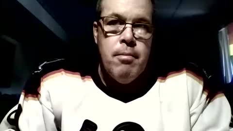 Snapshot of westcoasthockeyplayer chatting on June 7, 2026, 4:11 pm westcoasthockeyplayer online show from June 7, 2026, 4:11 pm
